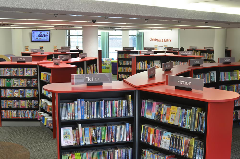 Clear guiding, childrenâ€™s area, Redbridge Library